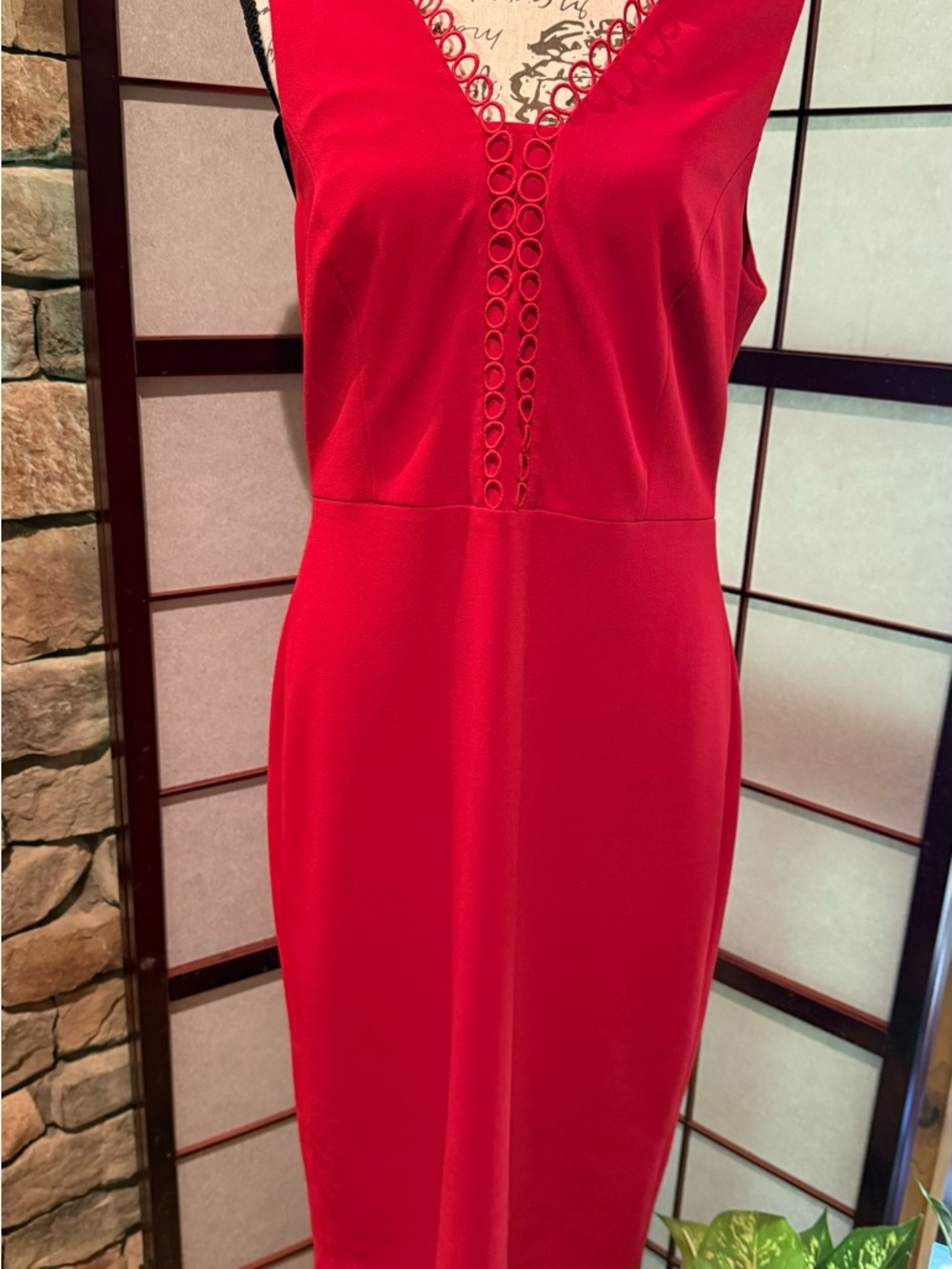 Calvin Klein Red Sleeveless V-Neck Midi Dress with Ring Trim